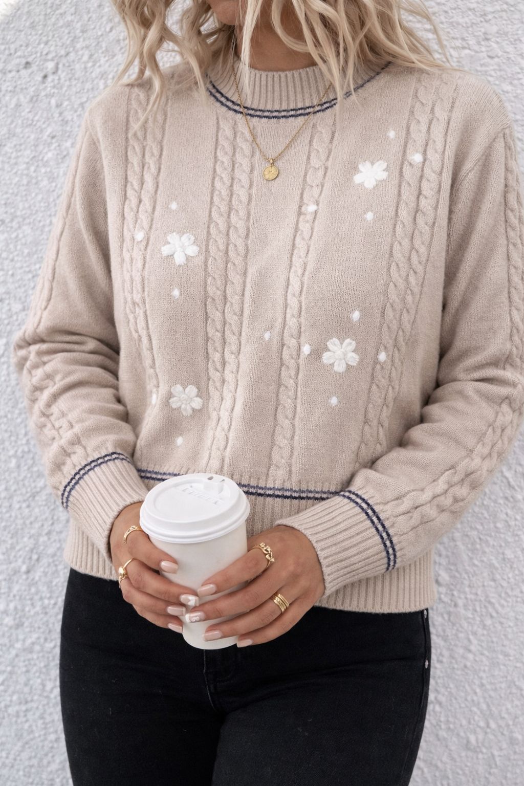 Suéter Confort Bordado